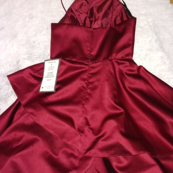 VALENTINES day, Prom or formal dress size 2 by Betsy & Adam - Picture 6 of 7